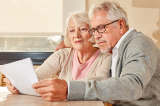 Análise clara e atual sobre os direitos de aposentados e pensionistas no Brasil, desenvolvida para o Sindnapi - Sindicato Nacional dos Aposentados, Pensionistas e Idosos.