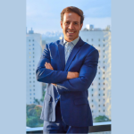 O custo da complexidade: entenda por que, para Ian dos Anjos Cunha, simplificar processos é o caminho mais rápido para ganhar eficiência e resultado.